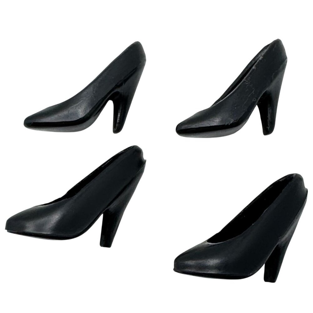 Mattel Barbie Vtg Black Set of 2 Closed-Toe Plastic High Heel Pumps 1980s 1990s
